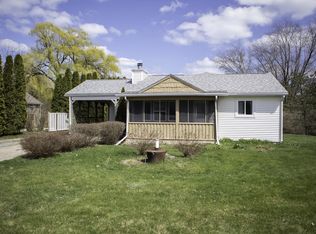 11323 3rd Ave, Pleasant Prairie, WI 53158