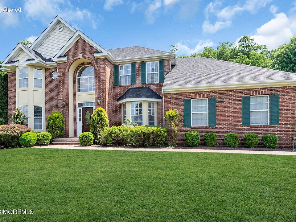 1st image of 10 Timmons Hill Drive