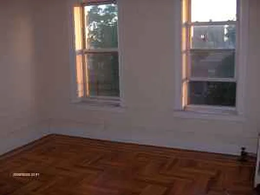 Rented by John Tsavalos LREB | media 22