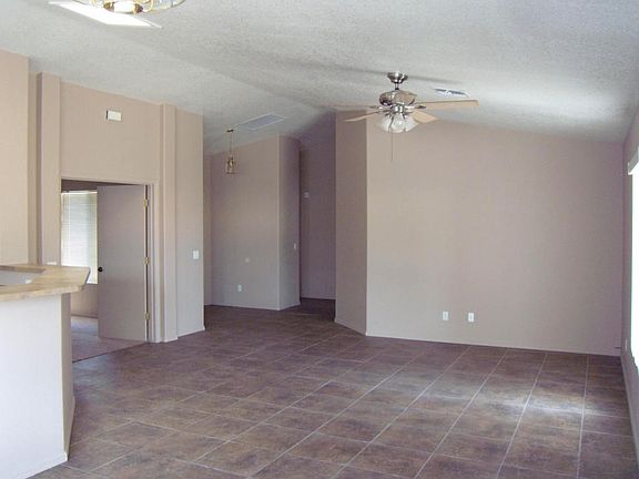 3rd image of 3776 Via El Soreno