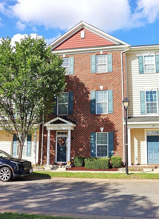 1st image of 515 Waterside Dr Unit 117