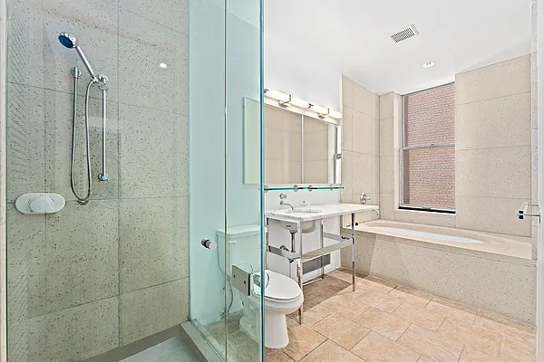 Rented by Compass | media 14