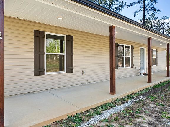 3rd image of 200 Mosley Rd