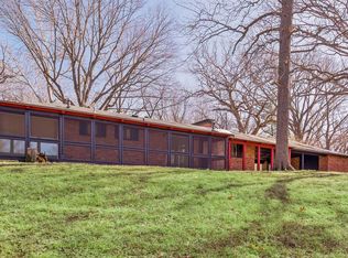 5933 NW Hutson Rd, Kansas City, MO 64151