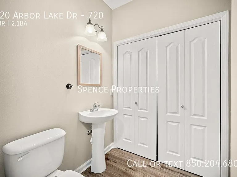 720 Arbor Lake Dr #720 — Photo 9