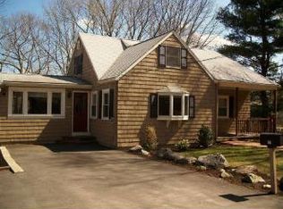 37 Mount Vernon St, North Reading, MA 01864