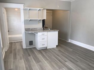 5848 Montgomery Rd APT 4, Cincinnati, OH 45212