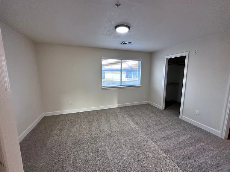 165 Lancaster Dr #2 — Photo 5