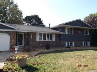 1502 Teresa St, Rock Falls, IL 61071