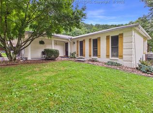 54 Demra St, Charleston, WV 25320