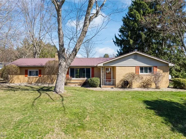 7272 Ayrshire Ave NE, Canton, OH 44721