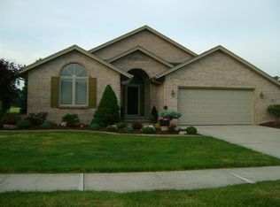 4342 Pearson Pkwy, Oregon, OH 43616