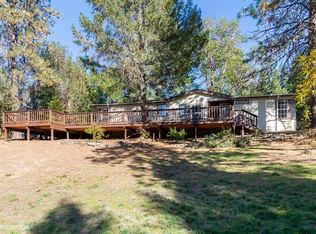 260 Pine Dell Ln, Grants Pass, OR 97526