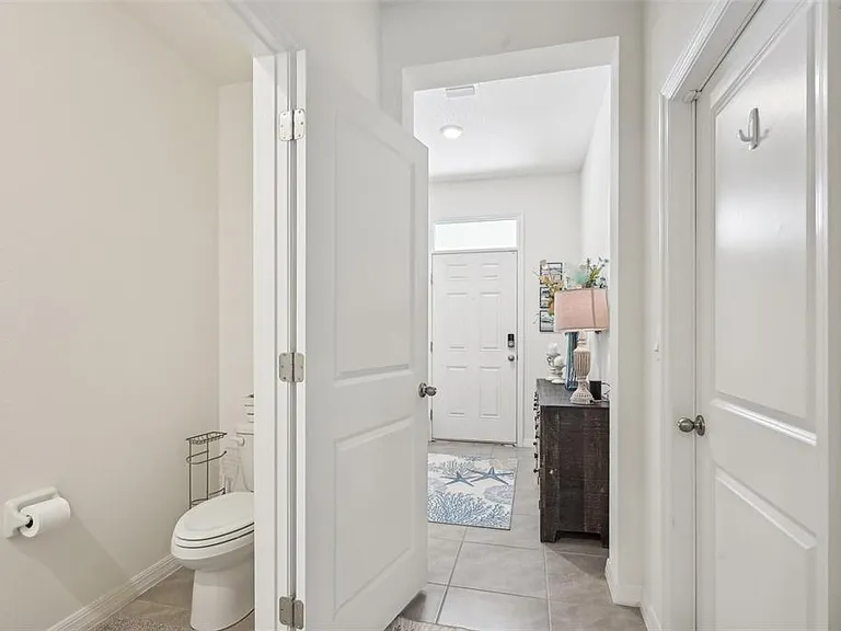 16646 Maude Dr — Photo 14