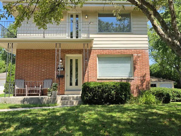 N70W5780 Bridge Rd, Cedarburg, WI 53012