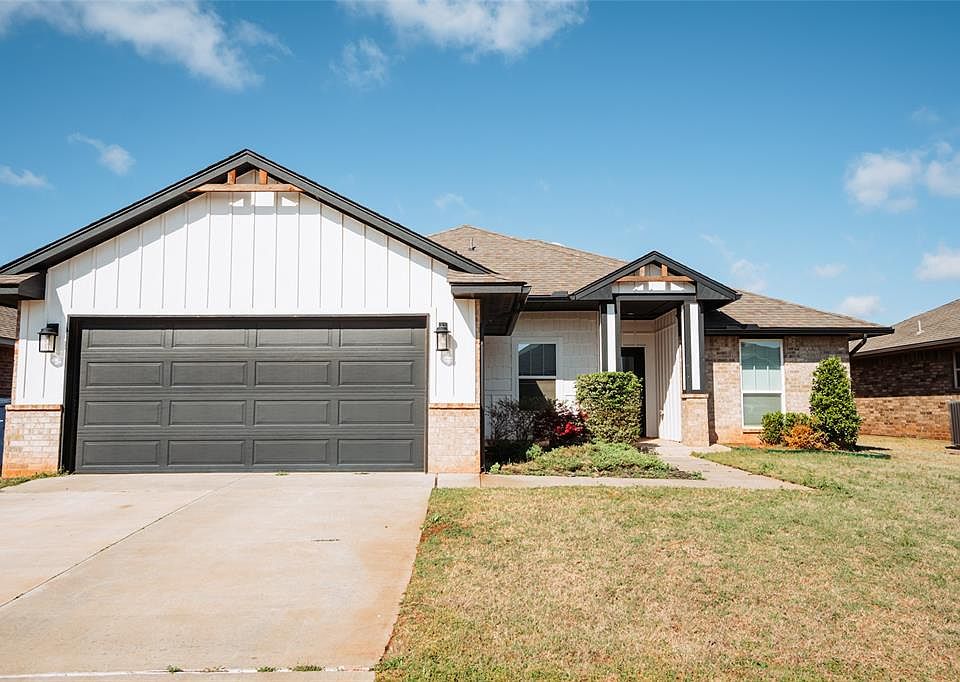 1st image of 4705 Apatite Bluff Dr
