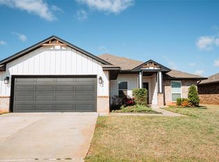 4705 Apatite Bluff Dr, Oklahoma City, OK 73179