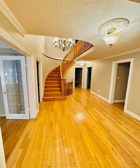 4562 Penhallow Rd — Photo 3