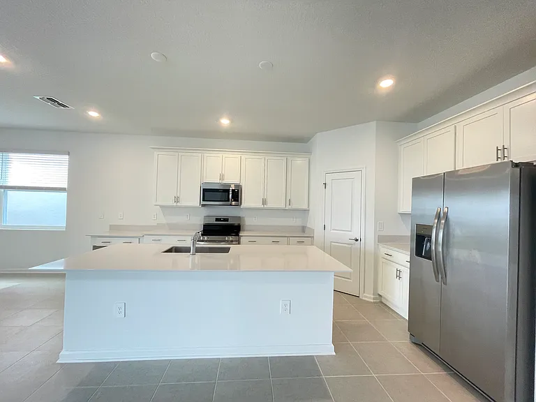 2877 Fitness St — Photo 8