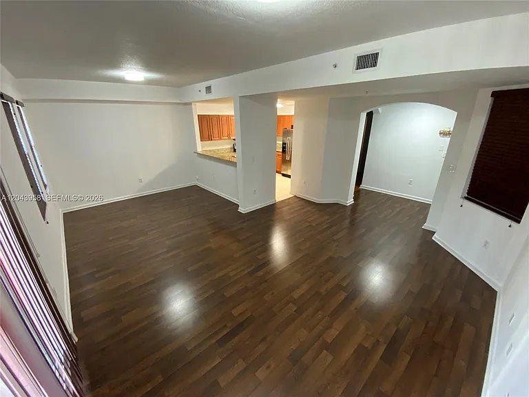 11202 NW 83rd St #106 — Photo 5
