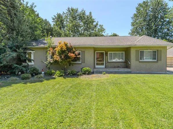1242 Reaume Rd, Lasalle, ON N9J 1C1