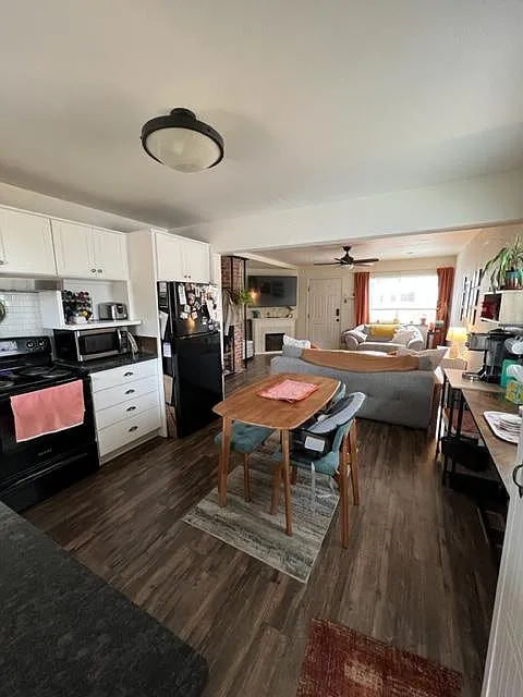 715 Roberts St — Photo 3