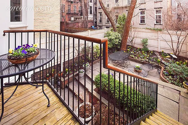 Sold by Corcoran | media 15