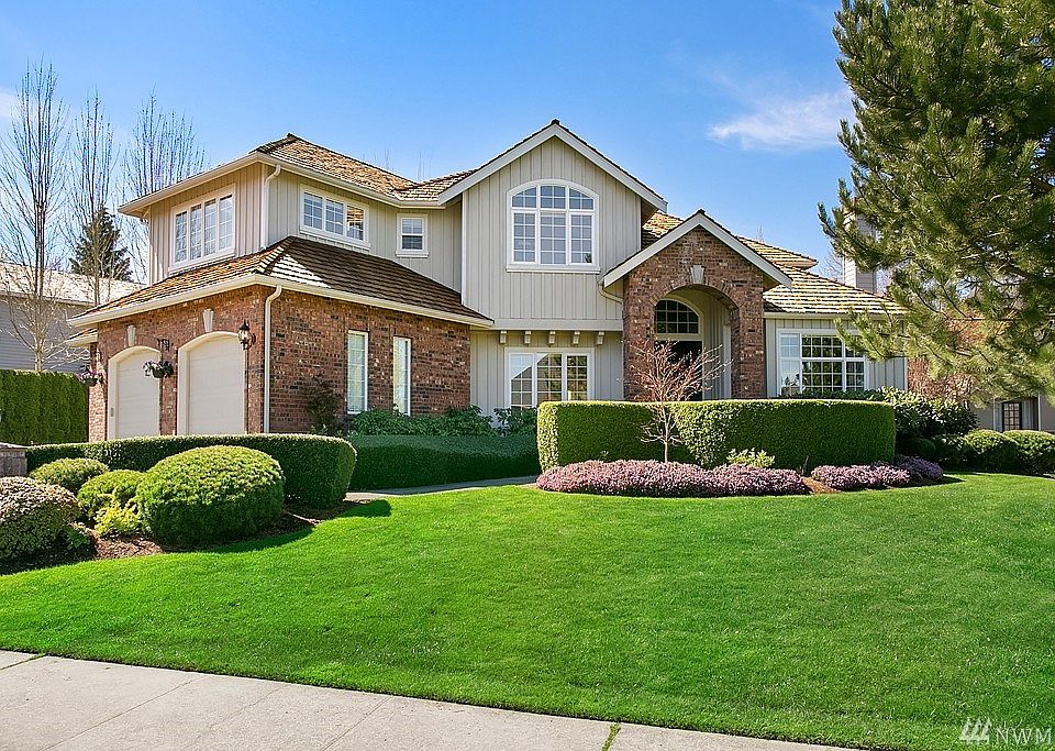 1st image of 313 246th Way SE