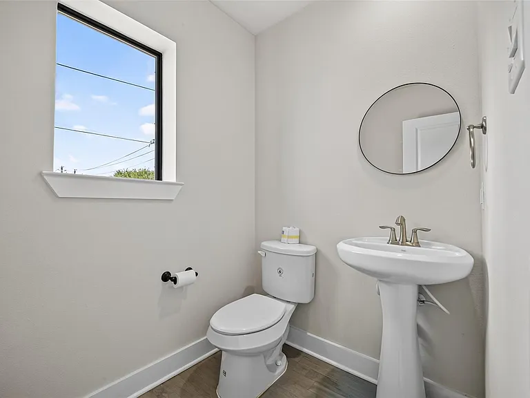 4104 Marina St — Photo 26