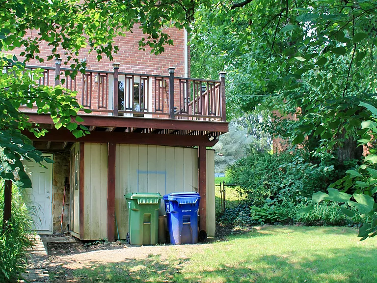 6107 Maylane Dr — Photo 110