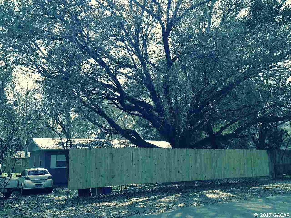 1st image of 2841 SE 18th Ave