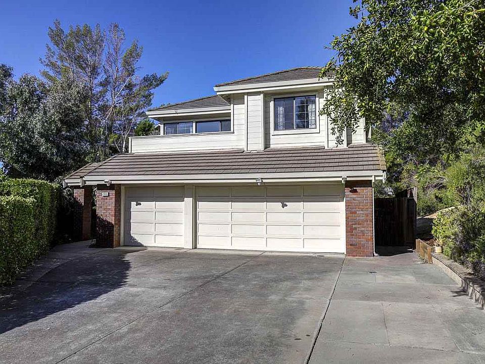 2nd image of 2300 Springwater Dr
