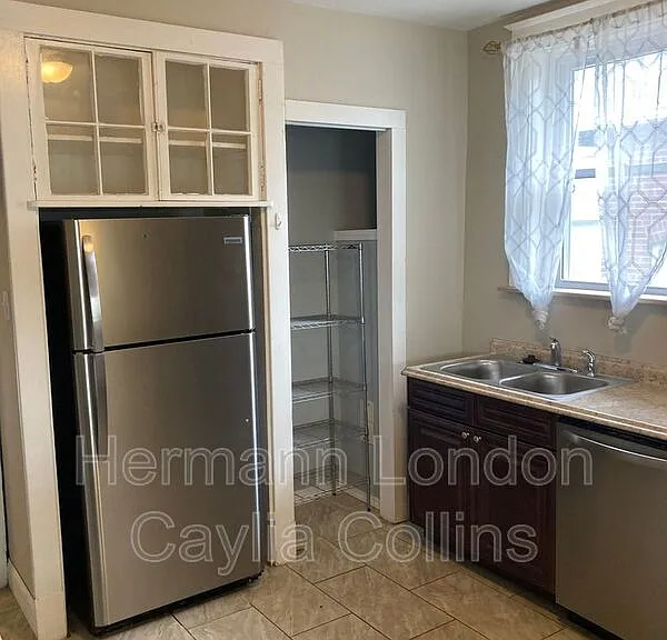 5340 Bancroft Ave #2F — Photo 5