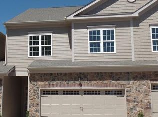 1150 Stuarts Landing Dr #22, Cramerton, NC 28032