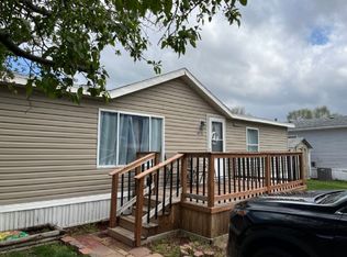 3113 S 21st St, Council Bluffs, IA 51501