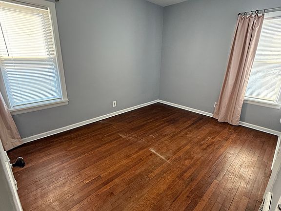 5th image of 1526 Orchard Grove Ave #2