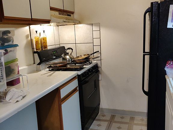 3rd image of 3A E Dundee Quarter Dr Unit 308
