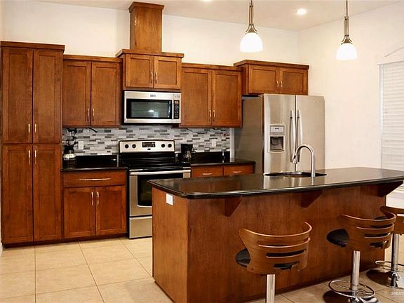 3rd image of 2805 Mimosa St APT 1