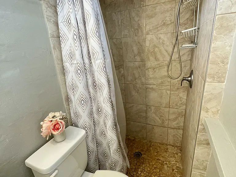 67 Kaliuna St — Photo 11