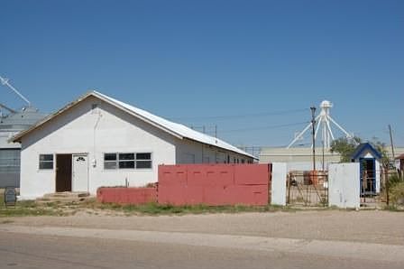 1st image of 301 E 1st St