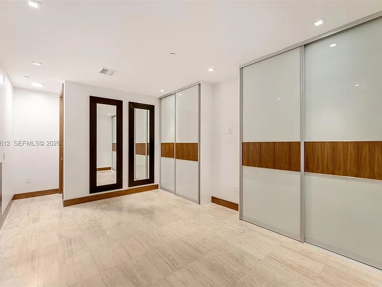 5959 Collins Ave #1001 — Photo 17