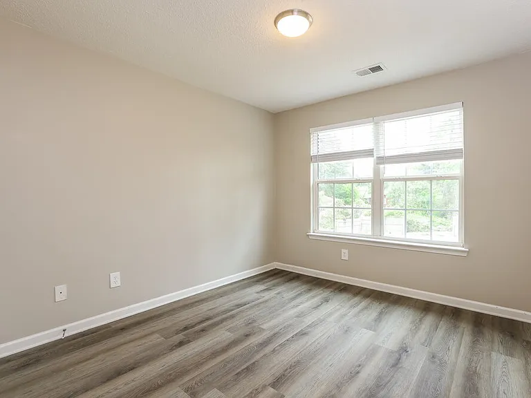 1146 Brookstone Rd — Photo 14