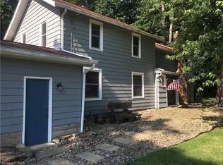 2417 Cadwallader Sonk Rd, Cortland, OH