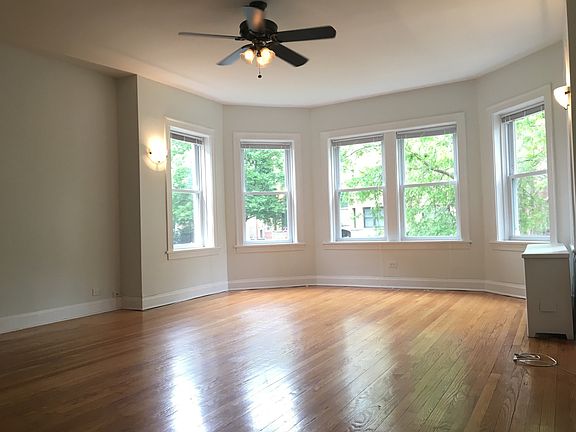 2nd image of 2219 W Rosemont Ave APT 1