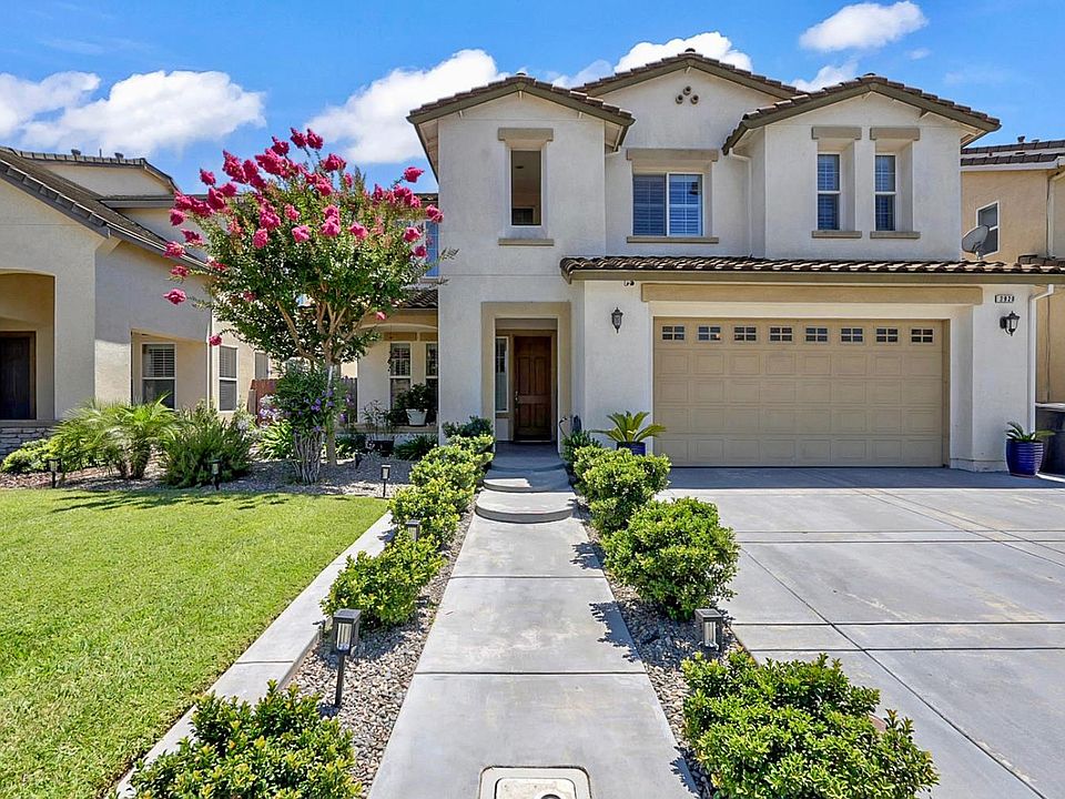 1st image of 2920 Essie Way
