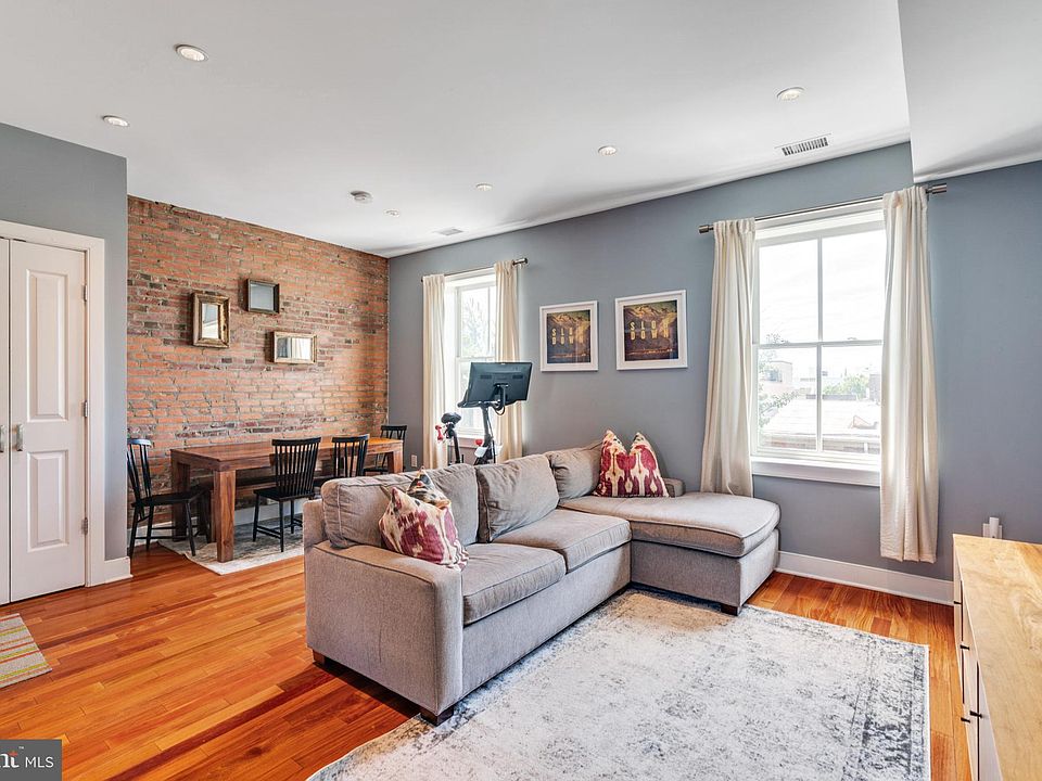 1st image of 2031 Pine St #301