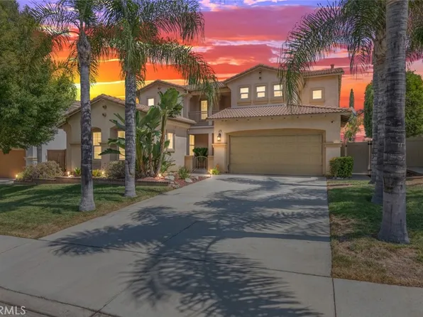 15 Vista Palermo, Lake Elsinore, CA 92532