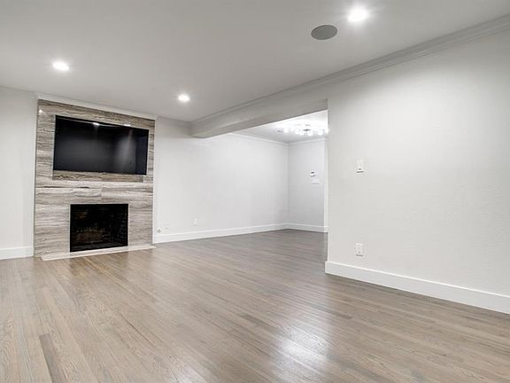 5th image of 6811 Walnut Hill Ln