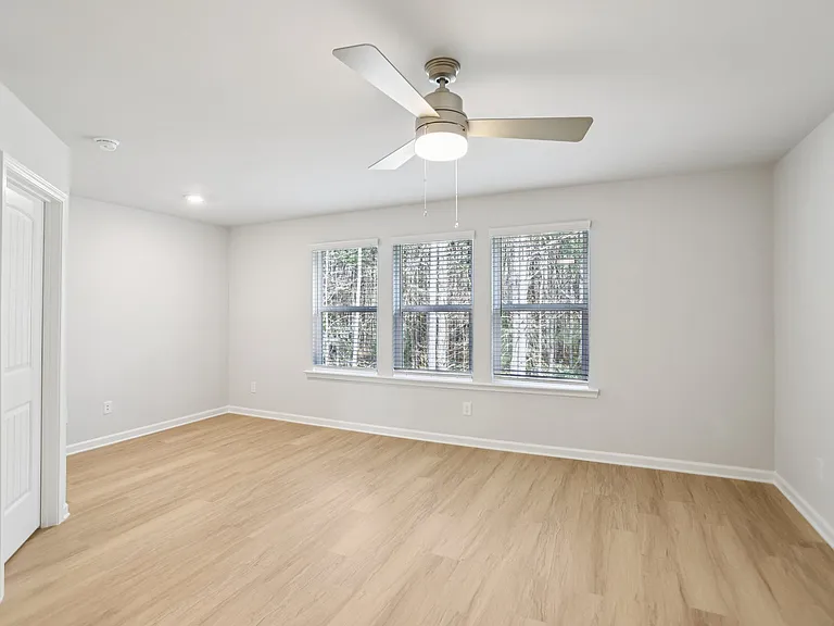Quinn Residences at Pates Creek — Photo 40