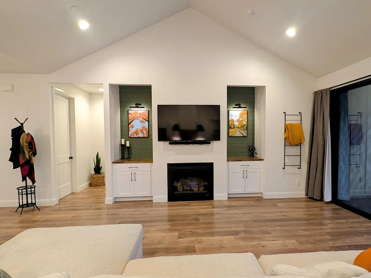 4801 W Laskin Trl — Photo 3